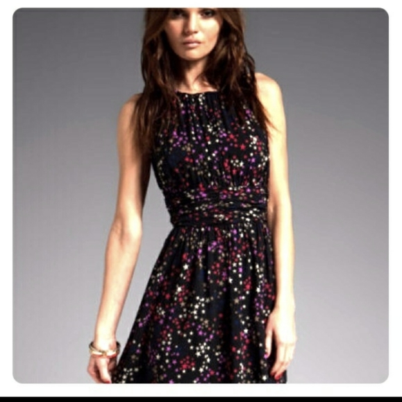 Trina Turk Kitty Hawk Silk Star Dress. - Picture 2 of 10